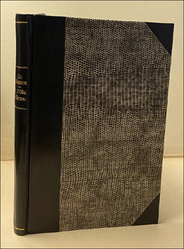 Í fölu grasi # 59868