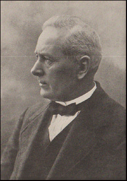 Úrval úr frumsömdum og þýddum kvæðum # 68265