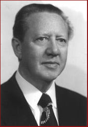 Ólafur Ragnarsson ræðir við Gunnar Thoroddsen # 12067